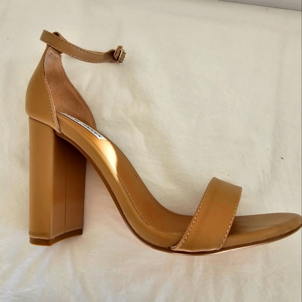 Steve Maddon Carrson Sandal Blush